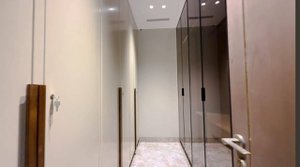South Delhi floors - Greater kailash 2 S block (4BHK,10000sqft) : Image 3