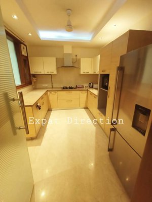 South Delhi Rental Floors ( 3 BHK | 2700 sqft) : Image 2